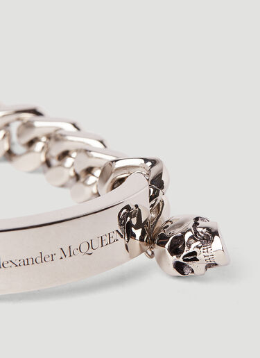 Skull Charm Curb-Chain Bracelet Alexander McQueen Skull Charm Curb-Chain Bracelet Silver amq0145110
