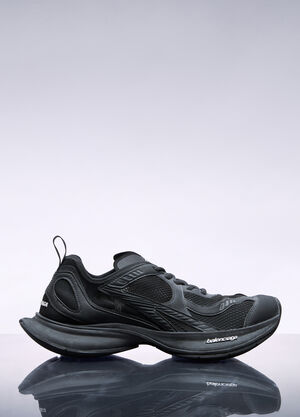 Balenciaga Circuit Sneakers Black bal0157029
