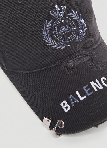 Destroy Piercing Cap Balenciaga Destroy Piercing Cap Black bal0245101