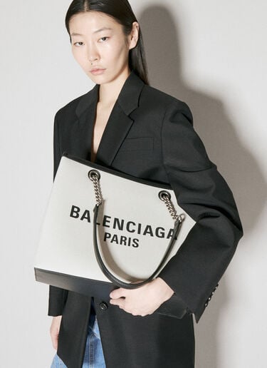 Medium Duty Free Tote Bag Balenciaga Medium Duty Free Tote Bag Cream bal0255062