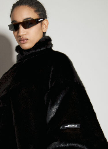 Faux-Fur Zip-Up Jacket Balenciaga Faux-Fur Zip-Up Jacket Black bal0255101