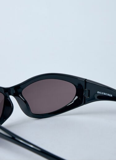 Sporty B Round AF Sunglasses Balenciaga Sporty B Round AF Sunglasses Black bcs0360001