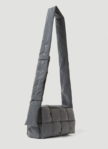 Bottega Veneta 카세트 테크 크로스바디 백 실버 bov0149032