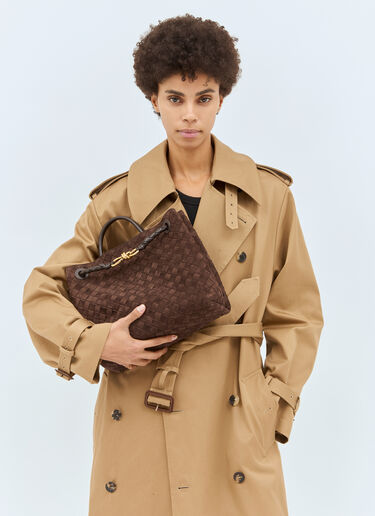 ミディアム アンディアーモ スエードハンドバッグ Bottega Veneta ミディアム アンディアーモ スエードハンドバッグ ブラウン bov0258023