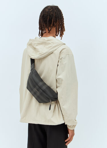 Cason ベルトバッグ Burberry Cason ベルトバッグ グレー bur0157045