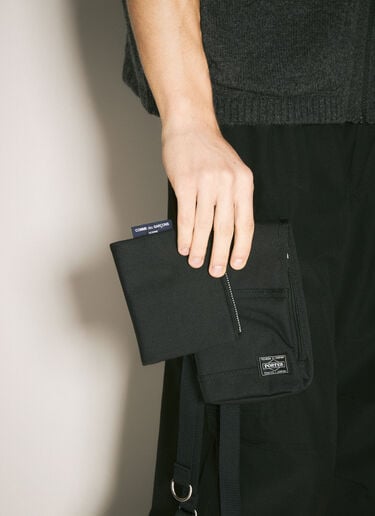 Comme des Garçons Homme ロゴパッチクロスボディバッグ ブラック cdh0158004