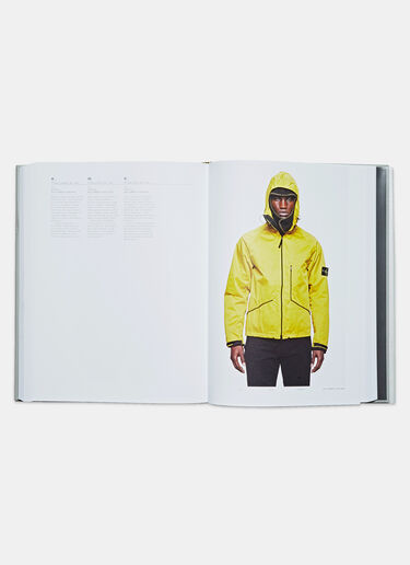 Books Stone Island: Archivio 982¬012 Black dbn0505090