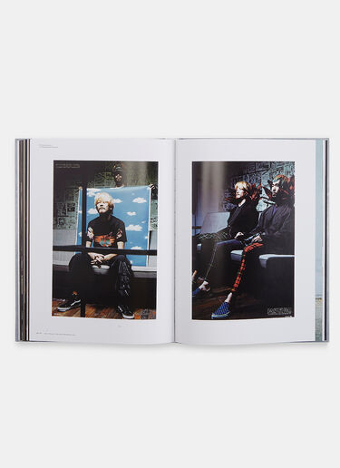 Undercover by Jun Takahashi Books Undercover by Jun Takahashi Black dbn0505096