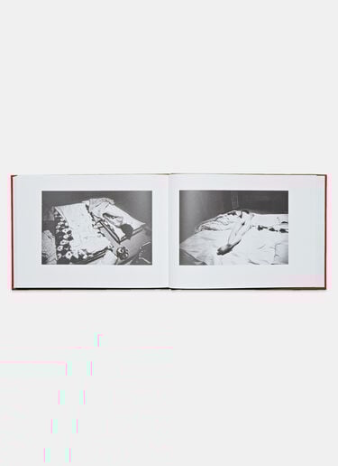Sentimental Journey/Winter Journey by Nobuyoshi Araki Books Sentimental Journey/Winter Journey by Nobuyoshi Araki Black dbr0505096