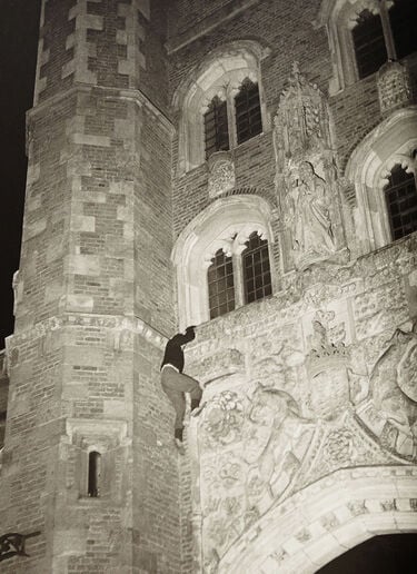 Books The Night Climbers of Cambridge Black don0590109