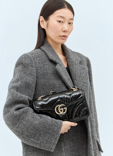 GG Marmont Small Shoulder Bag Gucci GG Marmont Small Shoulder Bag Black guc0257141