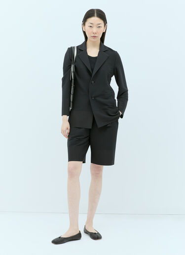 플리츠 버뮤다 쇼츠 Issey Miyake 플리츠 버뮤다 쇼츠 블랙 ism0255012