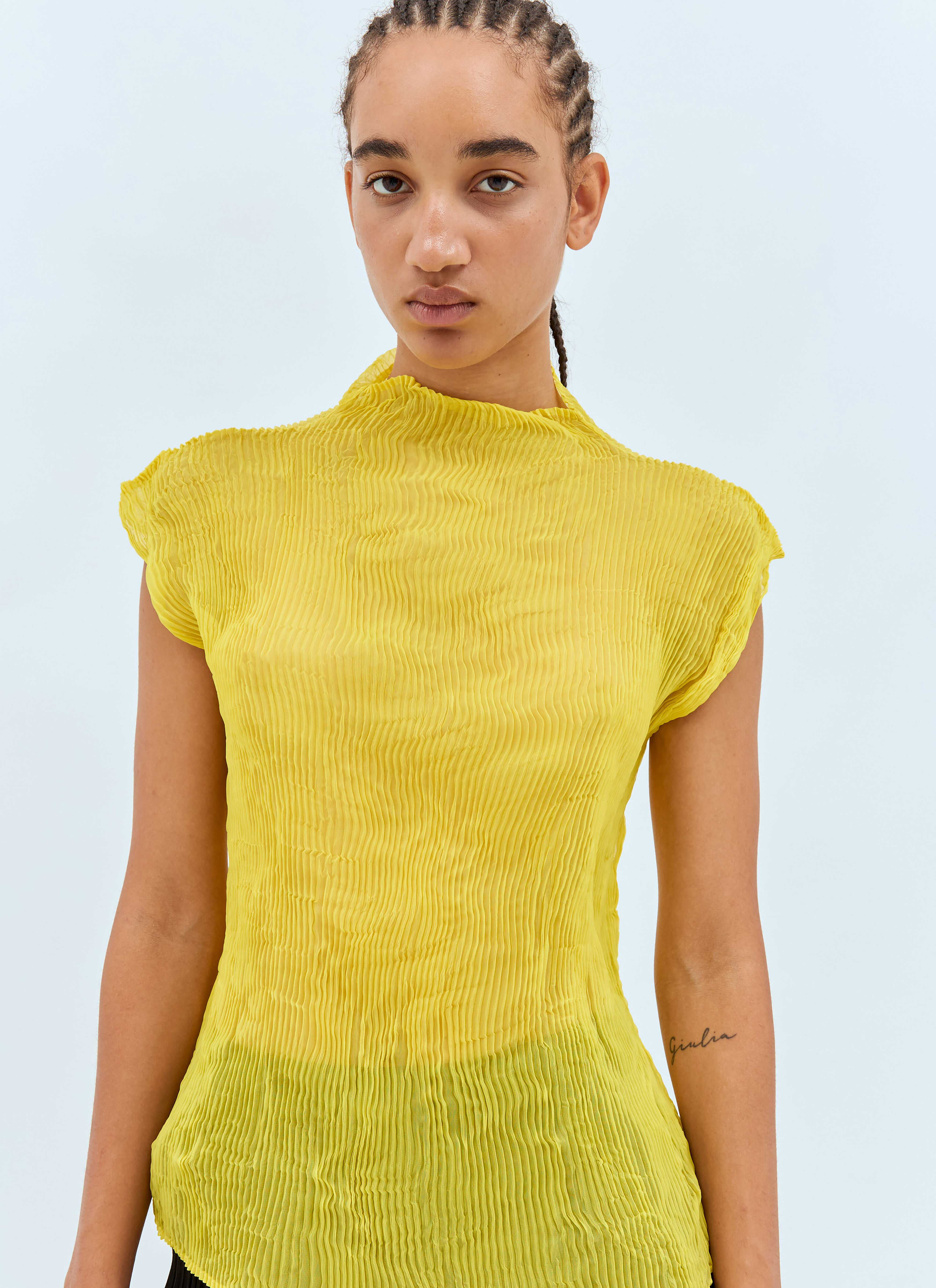 MONTHLY COLORS : OCTOBER Top Yellow – ISSEY MIYAKE EU