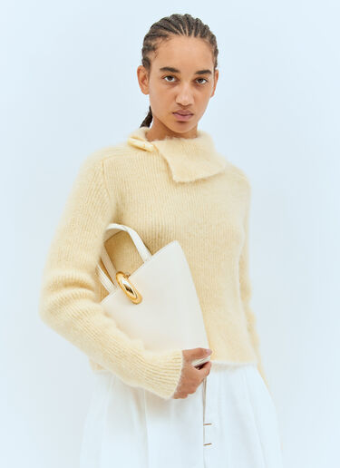 Le Petit Bambola 水桶包 Jacquemus Le Petit Bambola 水桶包 乳白色 jac0258045