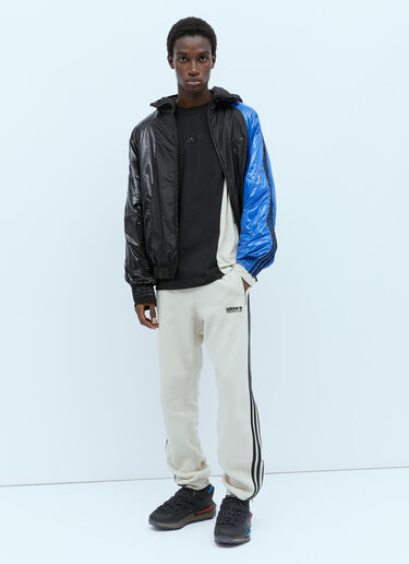 Colour-Block Long Sleeve T-Shirt Moncler x adidas Originals Colour-Block Long Sleeve T-Shirt Black mad0154007
