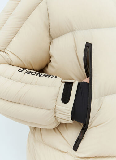シェルフェリーショートダウンジャケット Moncler Grenoble シェルフェリーショートダウンジャケット クリーム mog0158001