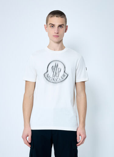 Logo Print T-Shirt Moncler Logo Print T-Shirt Off white mon0159020