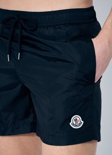 Moncler ロゴパッチスイムショーツ ブラック mon0159035
