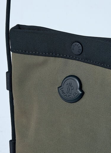 Moncler 크로스바디 폰 케이스 파우치  베이지 mon0159061