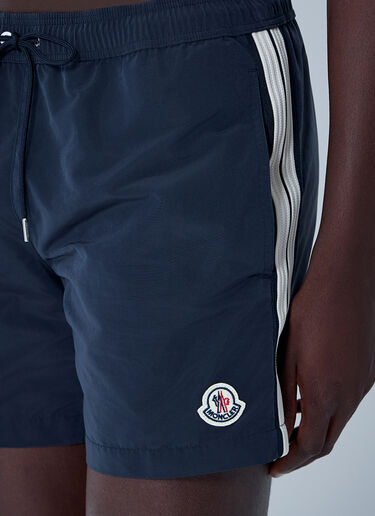 ロゴパッチスイムショーツ Moncler ロゴパッチスイムショーツ ネイビー mon0160014