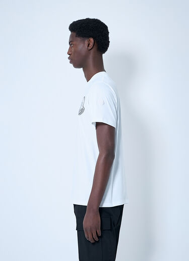 ロゴモチーフTシャツ Moncler ロゴモチーフTシャツ ホワイト mon0160021