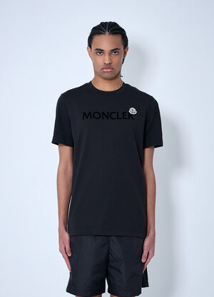 Moncler Logo Motif T-Shirt Black mon0160024