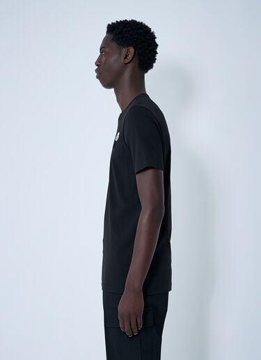 Moncler Logo Motif T-Shirt Black mon0161030