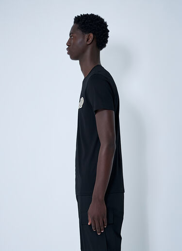 Logo Motif T-Shirt Moncler Logo Motif T-Shirt Black mon0161042