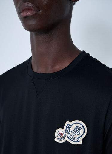 Logo Motif T-Shirt Moncler Logo Motif T-Shirt Black mon0161042