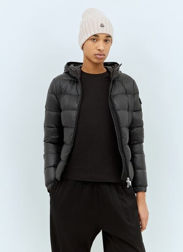 Moncler Logo Patch Beanie Hat Pink mon0259025