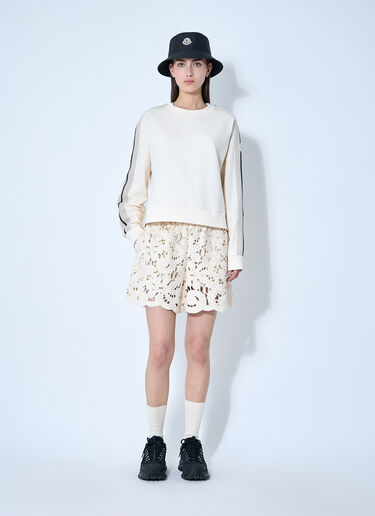 Embroidery Anglaise Shorts Moncler Embroidery Anglaise Shorts White mon0260014