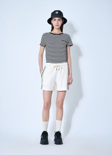 Moncler ロゴパッチ トラックショートパンツ  ベージュ mon0260032