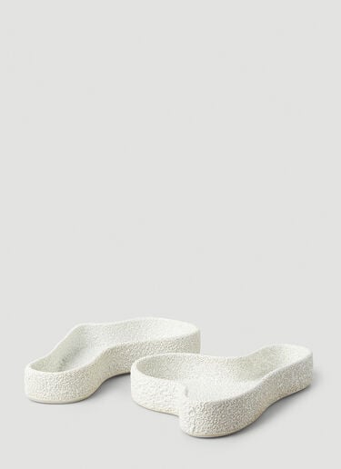 Set Of Two Lava & Bone Curved Trays Marloe Marloe Set Of Two Lava & Bone Curved Trays White mrl0348010