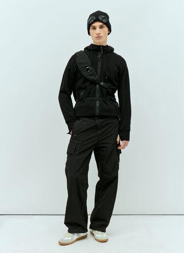 Diagonal 凸纹抓绒护目镜连帽运动衫 C.P. Company Diagonal 凸纹抓绒护目镜连帽运动衫 黑色 pco0155018
