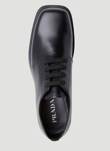 Prada 브러시드 가죽 더비 슈즈 블랙 pra0153014