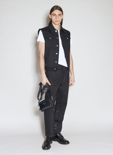 再生尼龙和磨砂皮革斜挎包 Prada 再生尼龙和磨砂皮革斜挎包 黑色 pra0155030