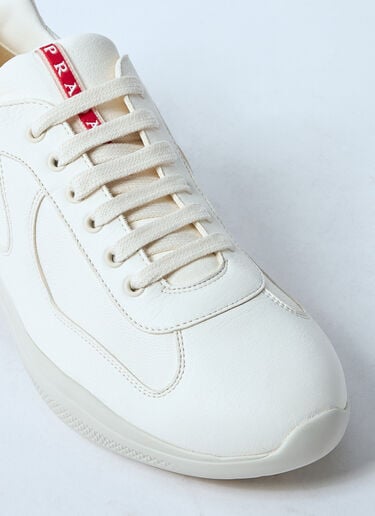 Prada Leather Low-Top Sneakers White pra0160016