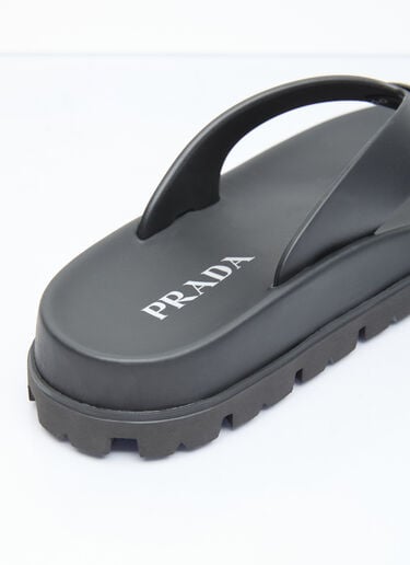 Prada 로고 플라크 슬라이드 블랙 pra0256026