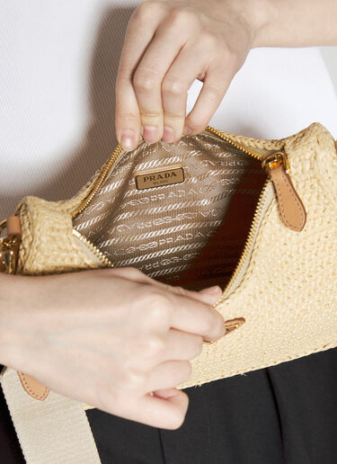 Prada Re-Edition 2005 钩编单肩包 米色 pra0256048
