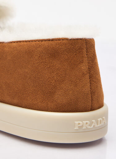 麂皮和毛羊皮乐福鞋 Prada 麂皮和毛羊皮乐福鞋 棕色 pra0258028