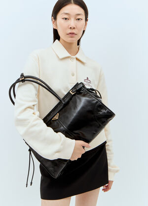 Prada 大号皮革单肩包 黑色 pra0258045