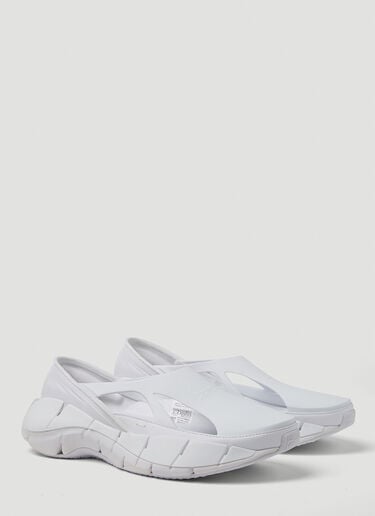 Tier 1 Croafer Sneakers Maison Margiela x Reebok Tier 1 Croafer Sneakers White rmm0348007