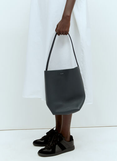 Medium N/S Park Tote Bag The Row Medium N/S Park Tote Bag Navy row0256046