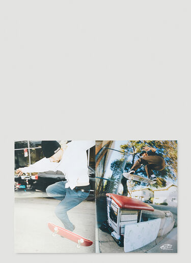 SNEEZE Magazine The Serving The People Issue No. 49 Magazine Black snm0546001