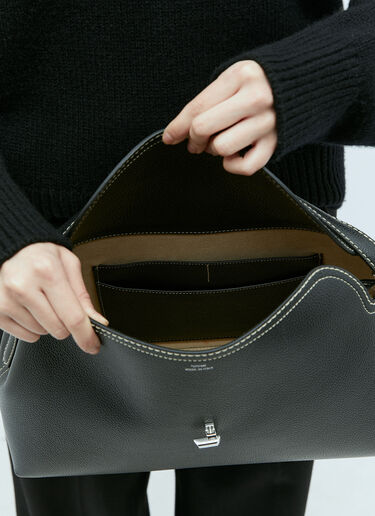 Tロック レザーハンドバッグ TOTEME Tロック レザーハンドバッグ ブラック tot0256038