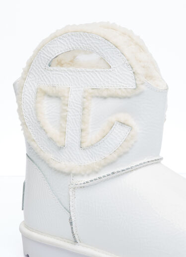 UGG x Telfar Logo Mini Crinkle UGG x Telfar UGG x Telfar Logo Mini Crinkle White ugt0354019