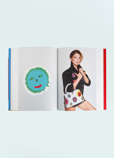 Louis Vuitton x Yayoi Kusama Book Rizzoli International Publications Louis Vuitton x Yayoi Kusama Book Red wps0691293