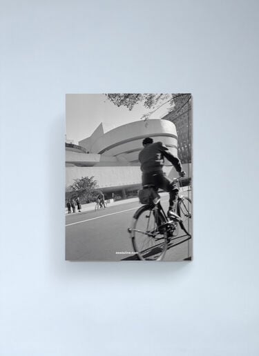 Assouline Fifth Avenue: 200 Years of Stories And Legends White wps0691909