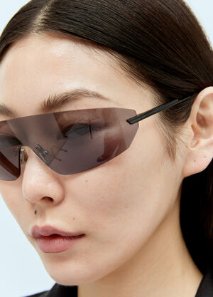 Bottega Veneta Futuristic Shield Sunglasses Black bos0356001
