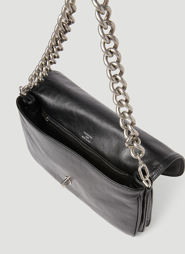 BB 柔软中号翻盖单肩包 Balenciaga BB 柔软中号翻盖单肩包 黑色 bal0253034